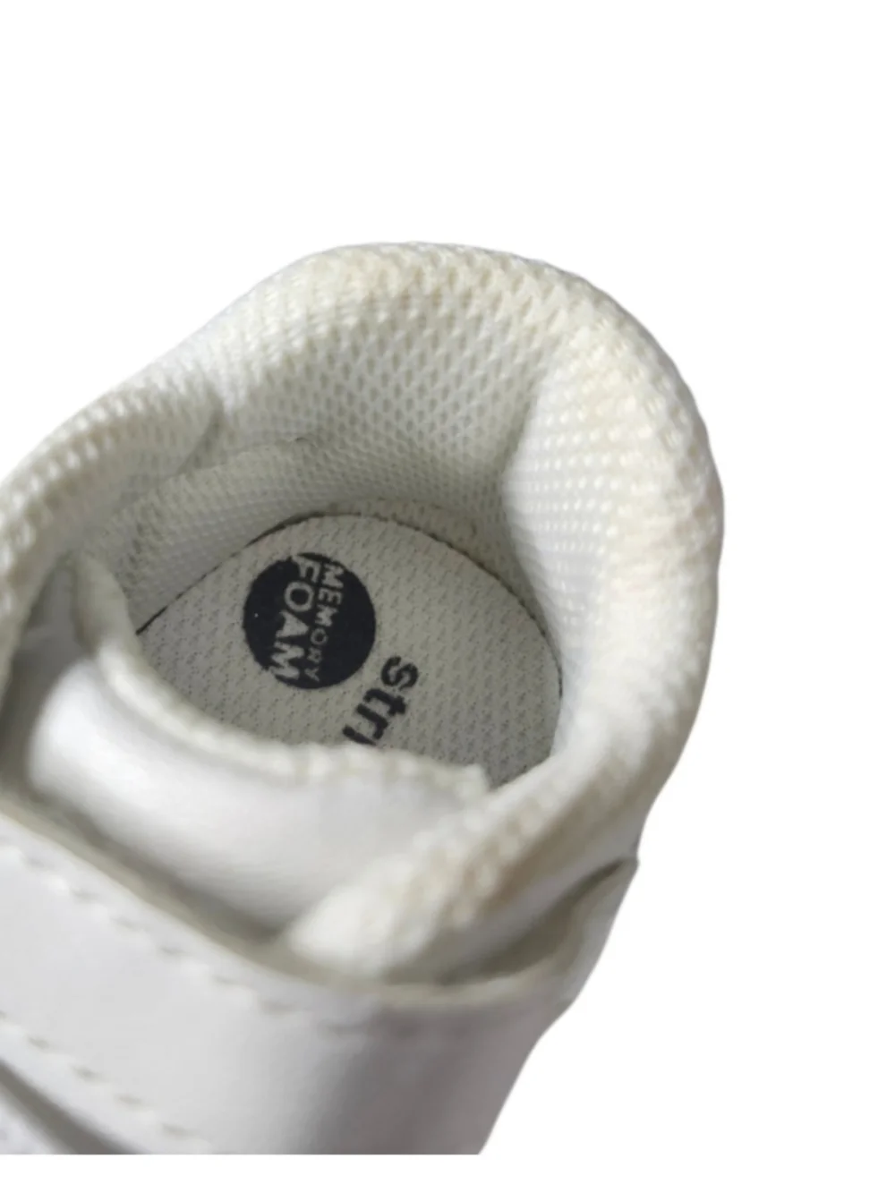 Stride Rite 360 Taye 2.0 Baby White Sneakers Size 2M